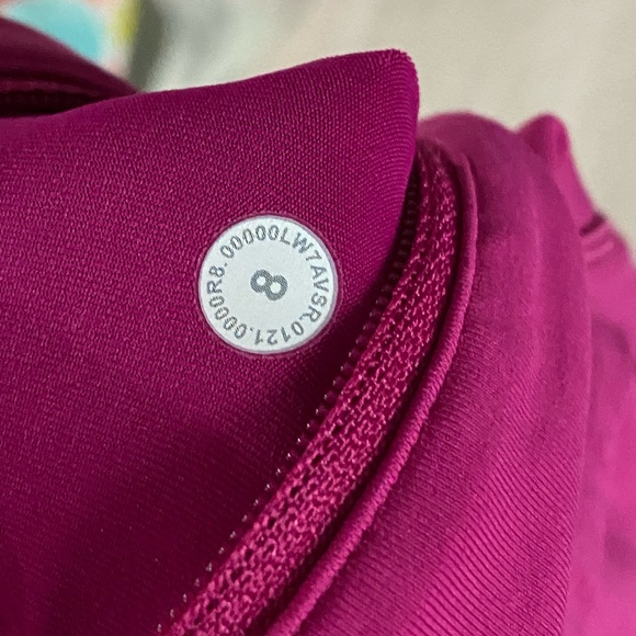 Lululemon Ripened Raspberry Speed Up Short *2.5" - Picture 5 of 5